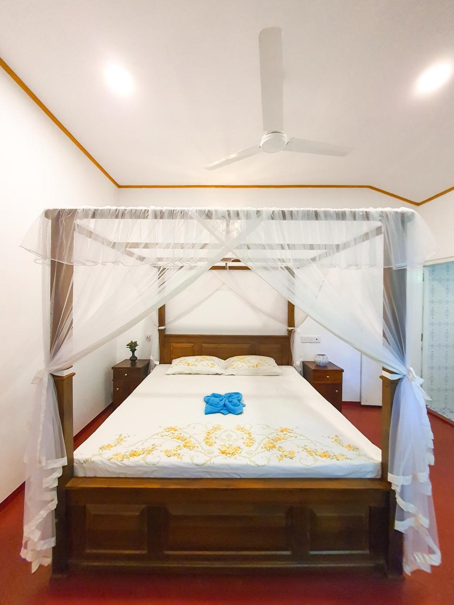 Coco Mount Mirissa Hotell Matara Exteriör bild